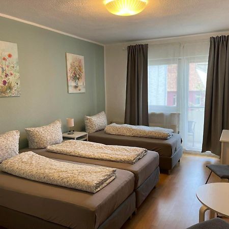 TOP LAGE 2 Zimmerwohnung mit Balkon und bester Aussicht in OG 2 links Rostock Exterior foto