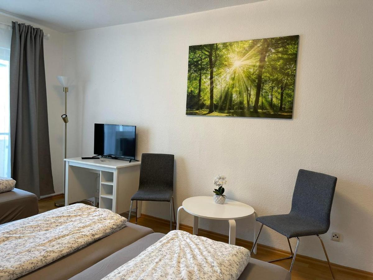 TOP LAGE 2 Zimmerwohnung mit Balkon und bester Aussicht in OG 2 links Rostock Exterior foto
